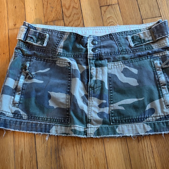 VINTAGE ABERCROMBIE FITCH MICRO MINI Y2K CARGO MILITARY SKIRT SZ 10 - Picture 4 of 6
